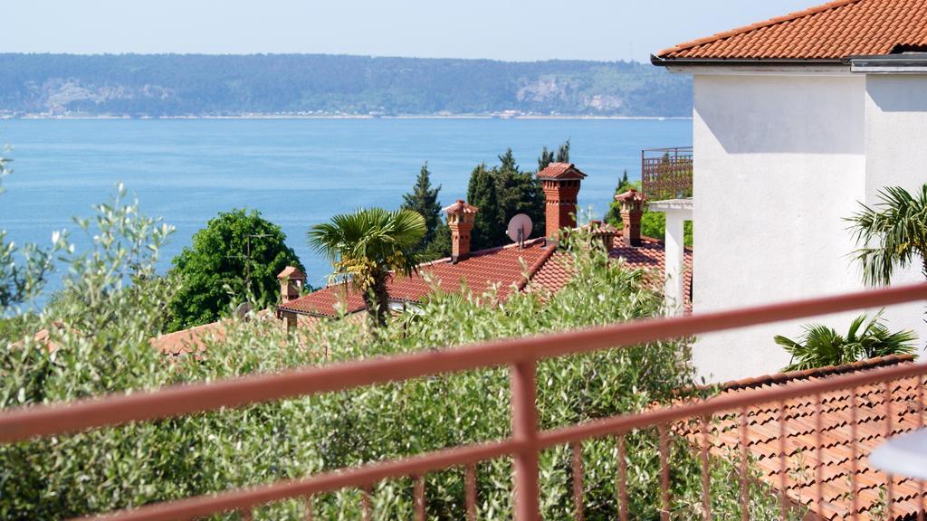 Apartments Ogrin Порторож Екстер'єр фото